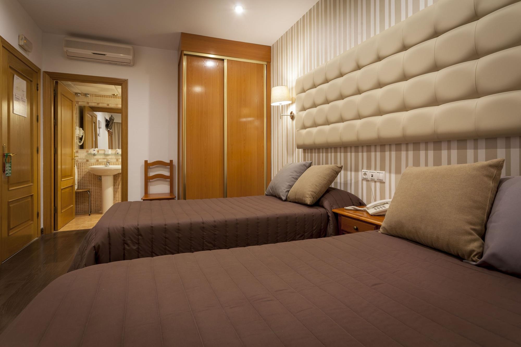 Hotel Rambla Emerita, Centro Ciudad Меріда Екстер'єр фото