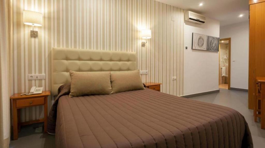 Hotel Rambla Emerita, Centro Ciudad Меріда Екстер'єр фото